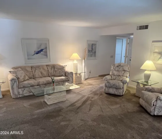 $3,500 | 26014 South Howard Drive, Sun Lakes, AZ 85248