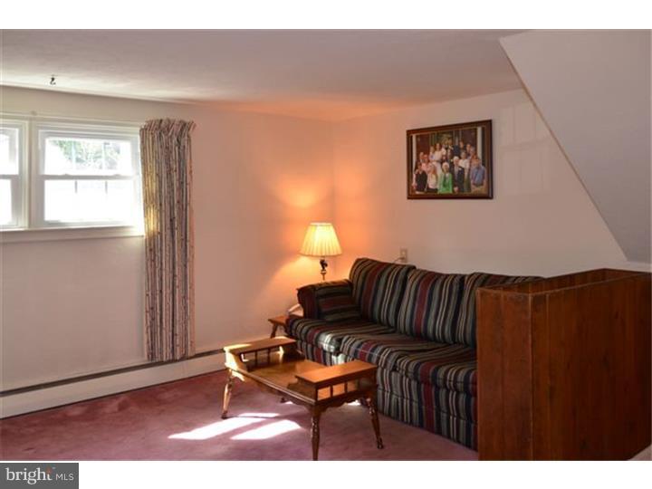 323 Spencer Road Devon, PA 19333 - Photo 11 of 18 Den