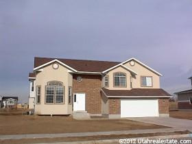 767 910 N Street Clinton, UT 84015 - Photo 1 of 1