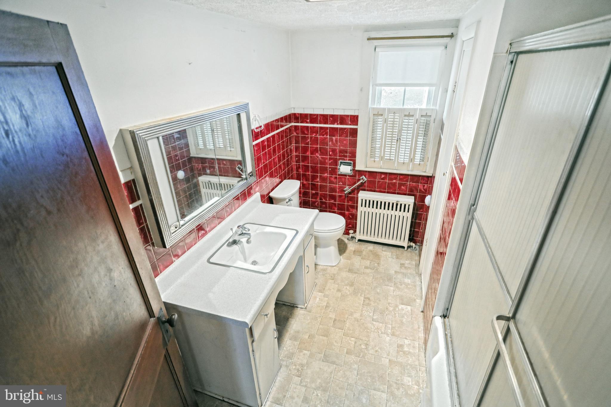 2528 Pine Grove Road York, PA 17403 - Photo 10 of 29 Gallery Image 10