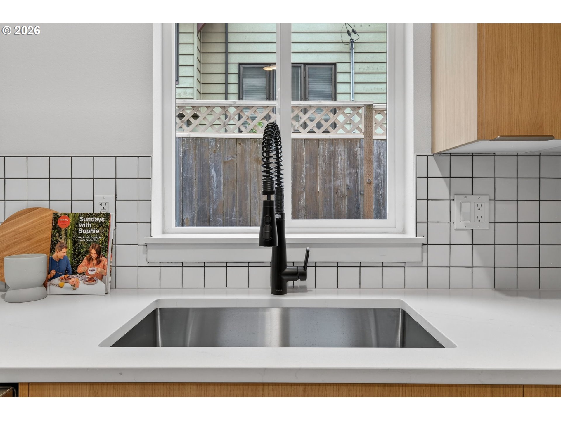 41976 Northeast 66th Avenue Portland, OR 97218 - Photo 11 of 28