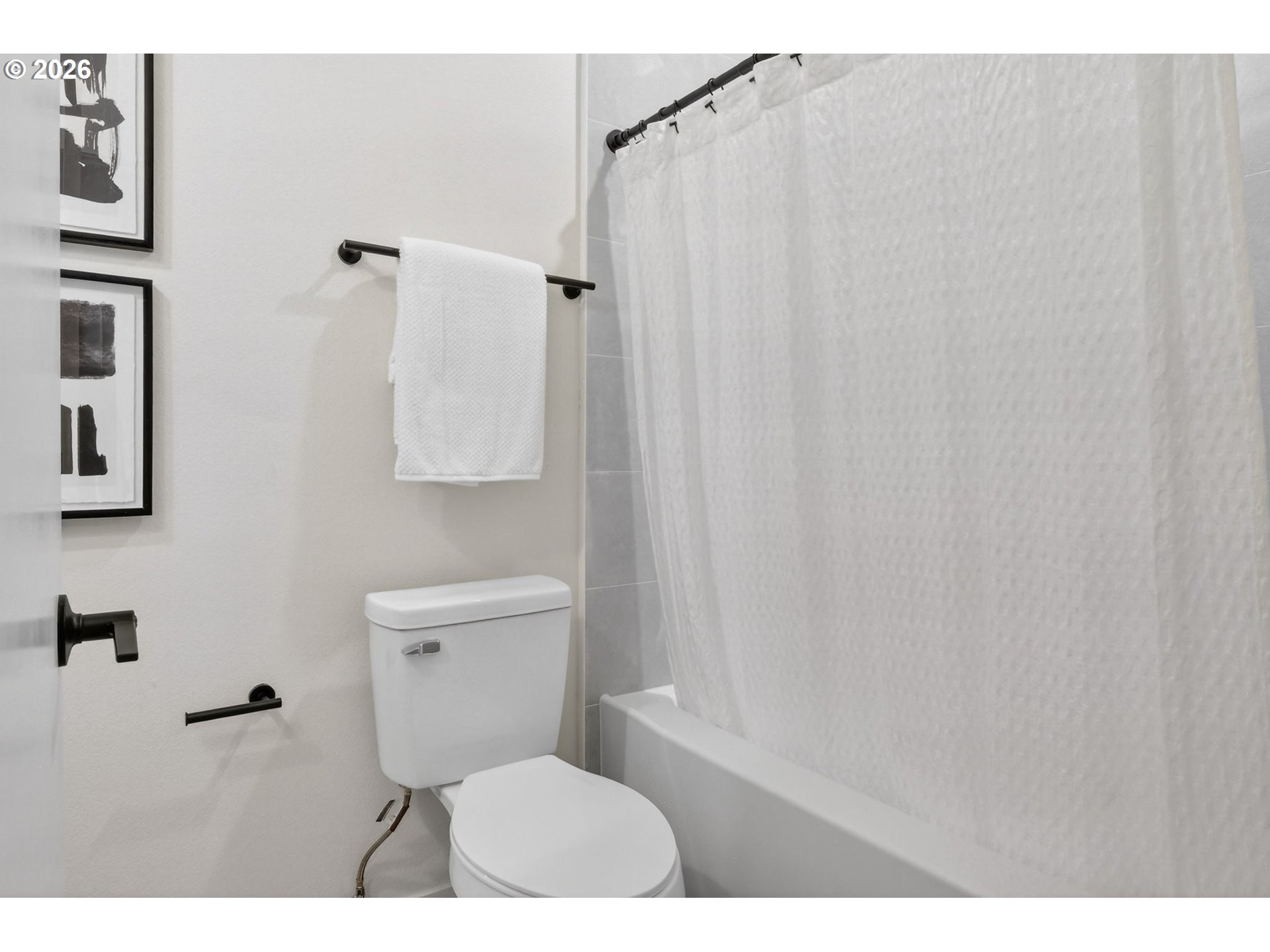 41976 Northeast 66th Avenue Portland, OR 97218 - Photo 22 of 28