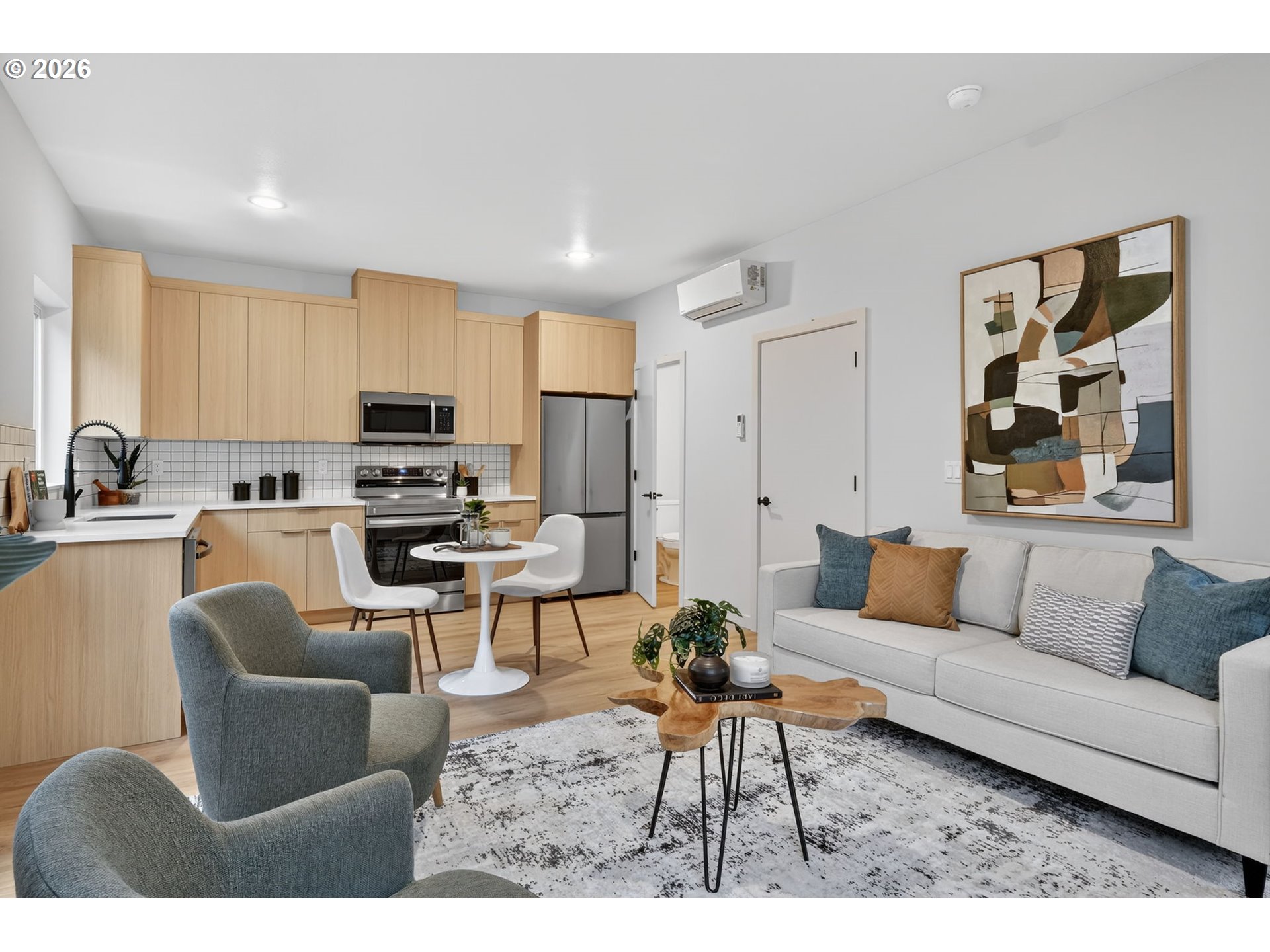 41976 Northeast 66th Avenue Portland, OR 97218 - Photo 5 of 28