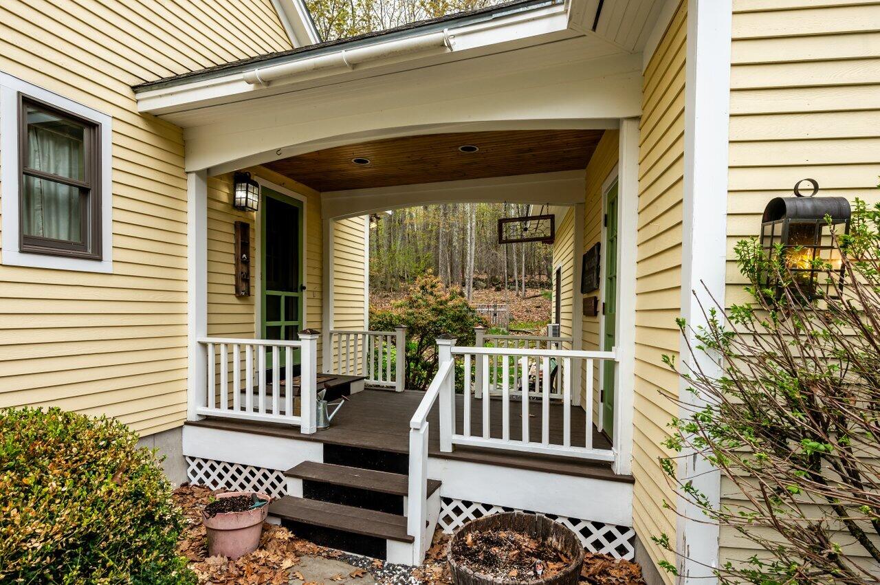 86 Josiah Norton Road York, ME 03902 - Photo 5 of 27 004-86JosiahNortonRoad-York-ME-03902-SMA