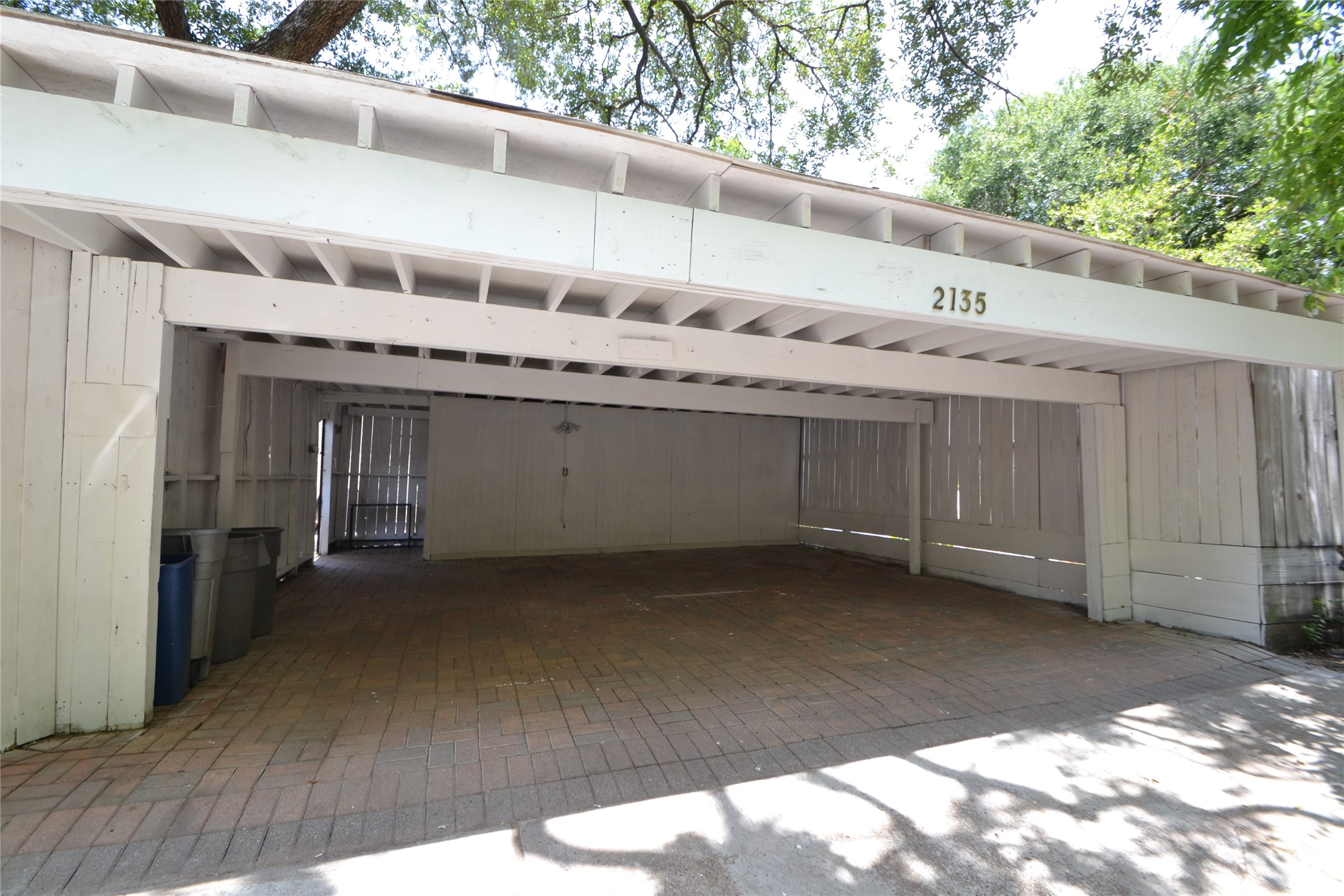 2135 Bissonnet Street Houston, TX 77005 - Photo 40 of 49 2 CAR GARAGE OR CARPORT BACK ON THE ALLEY AREA.