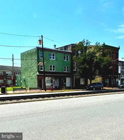 $325,000 | 20-22 East Broad Street, Burlington, NJ 08016