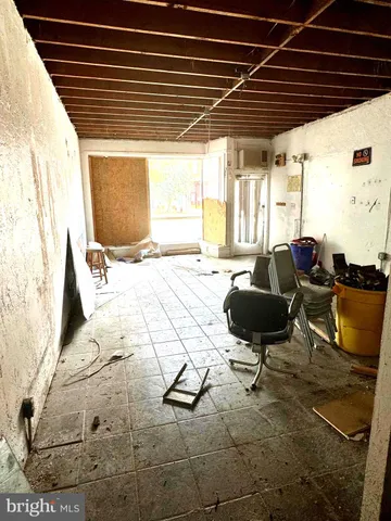 $325,000 | 20-22 East Broad Street, Burlington, NJ 08016