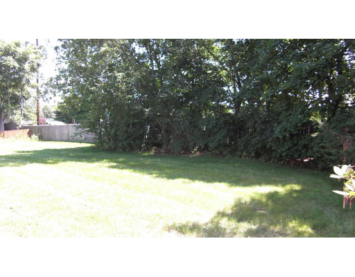 4 Apple Tree Road Tewksbury, MA 01876 - Photo 11 of 12 Gallery Image 11