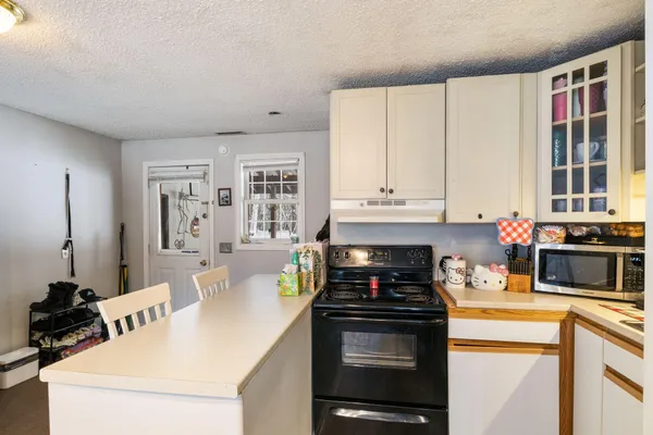 $553,500 | 5 Wards Pond Road, Limington, ME 04049