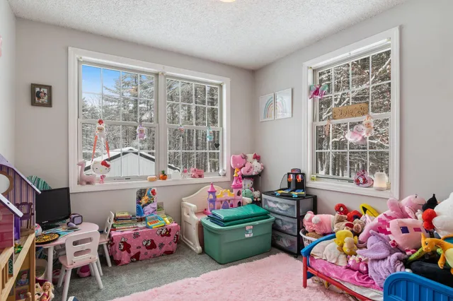 $575,000 | 5 Wards Pond Road, Limington, ME 04049