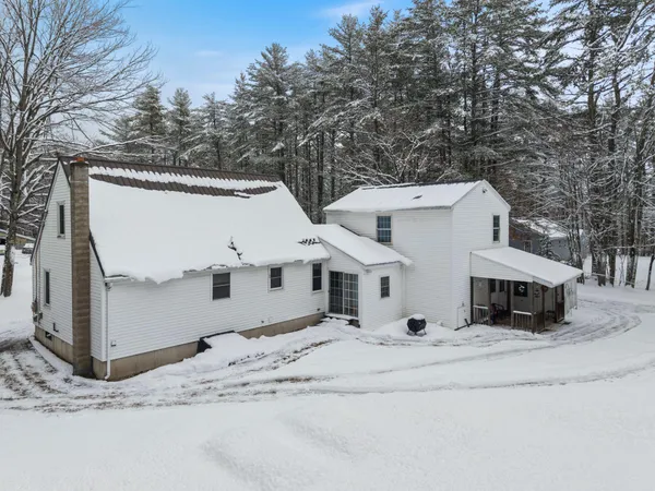 $553,500 | 5 Wards Pond Road, Limington, ME 04049