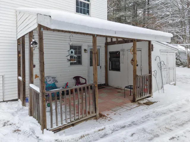 $575,000 | 5 Wards Pond Road, Limington, ME 04049