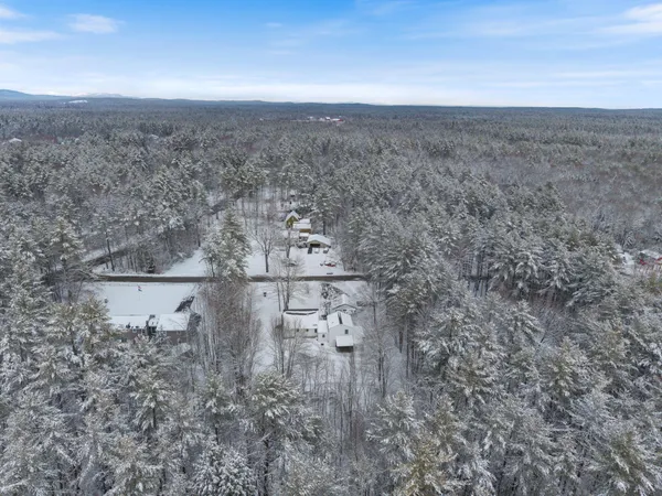$553,500 | 5 Wards Pond Road, Limington, ME 04049
