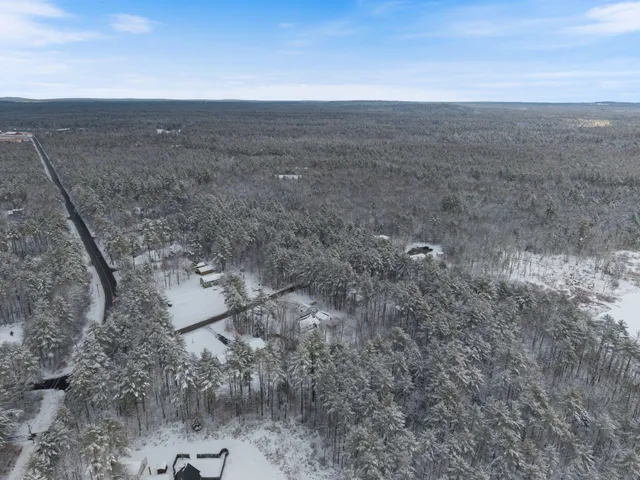 $575,000 | 5 Wards Pond Road, Limington, ME 04049