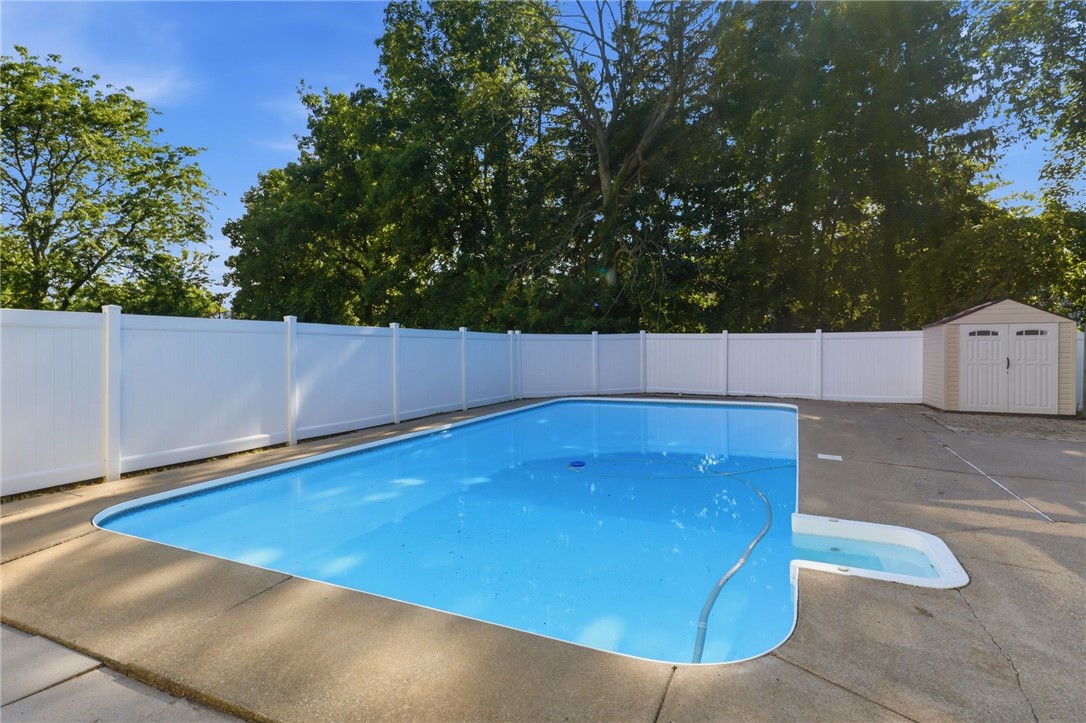 21 Squirrels Heath Road Perinton, NY 14450 - Photo 40 of 47