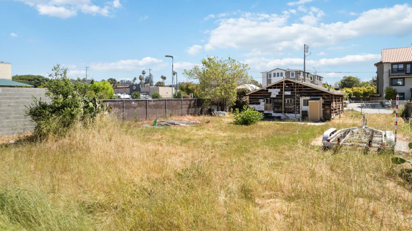 719 Darwin Street Santa Cruz, CA 95062 - Photo 8 of 17 a swimming pool view with a lake view