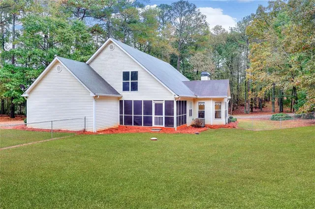 $425,000 | 995 Hodges Circle, Mansfield, GA 30055