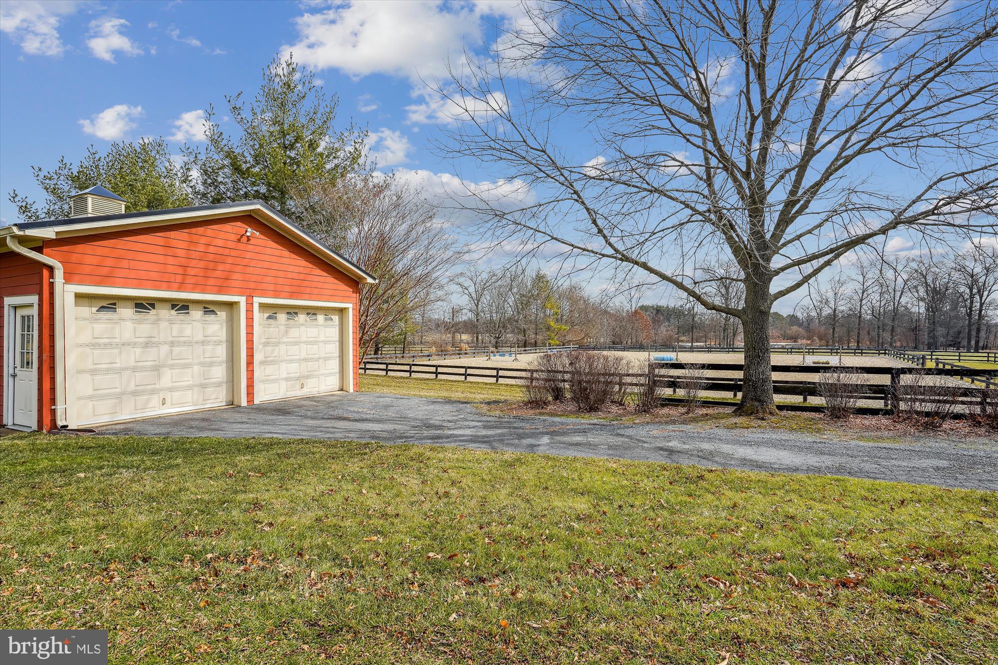 19744 Ridgeside Road Bluemont, VA 20135 - Photo 29 of 82 2 bay detached garage