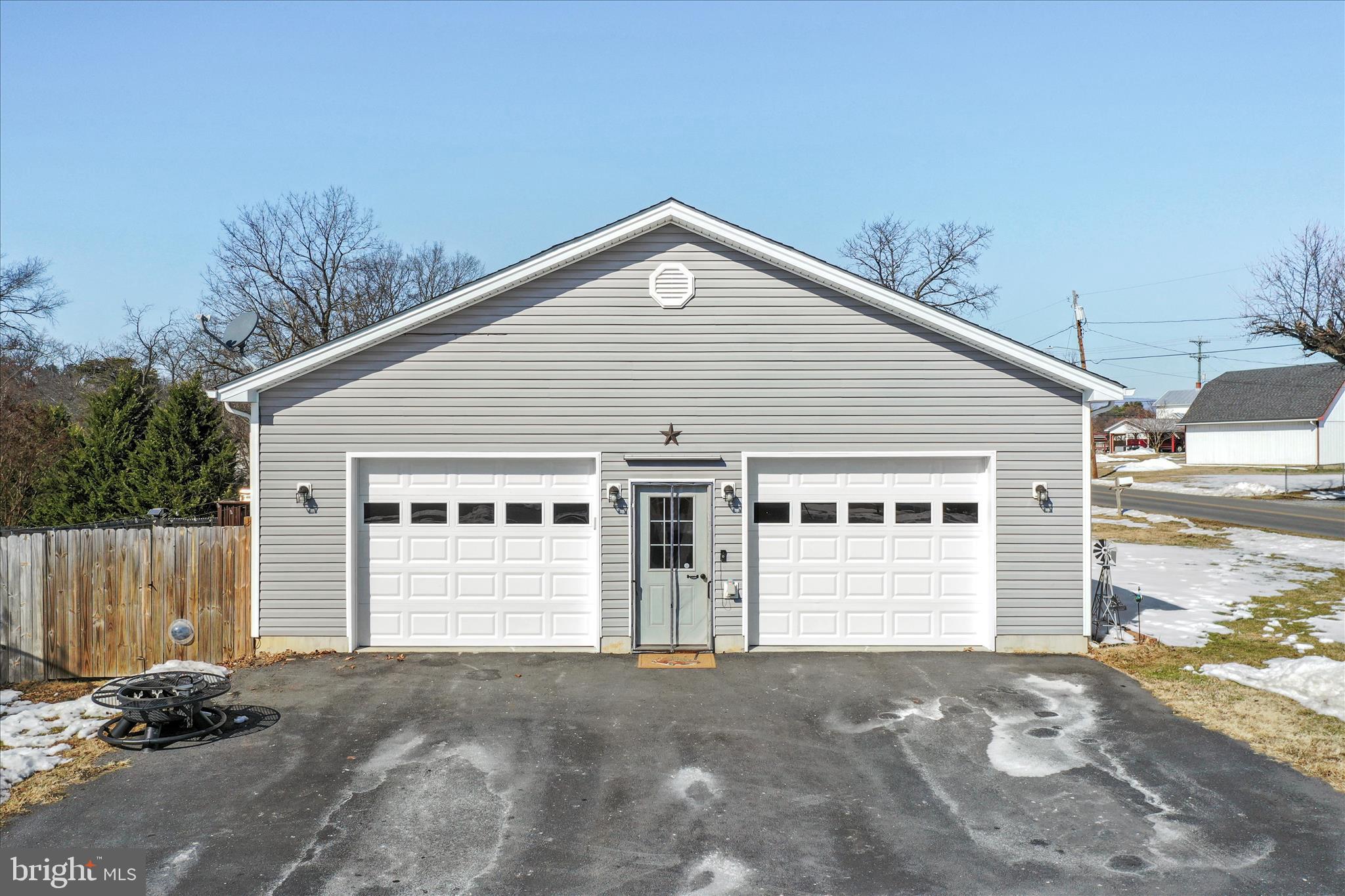 300 Park Road Stanley, VA 22851 - Photo 31 of 33 Double garage