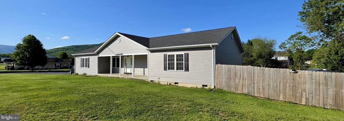 300 Park Road Stanley, VA 22851 - Photo 4 of 32 Exterior front