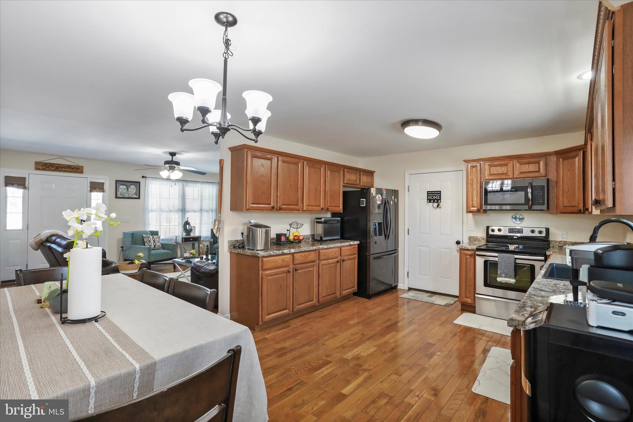 300 Park Road Stanley, VA 22851 - Photo 7 of 33 Overall view of kitchen