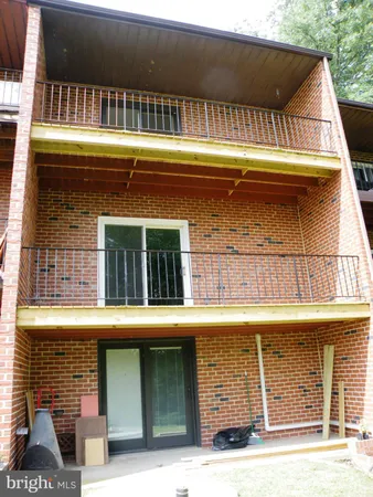 a front view of a building