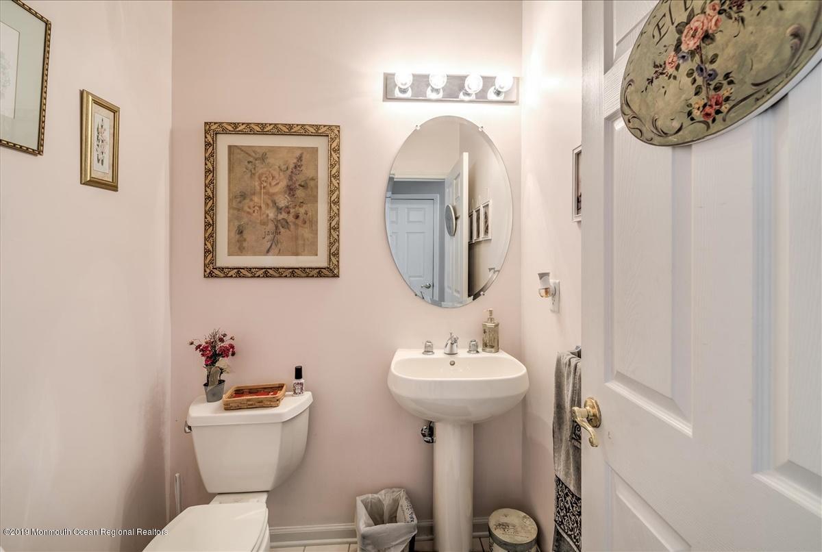16 Molly Pitcher Road Marlboro, NJ 07746 - Photo 17 of 36 POWDER ROOM