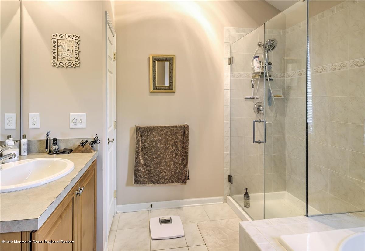 16 Molly Pitcher Road Marlboro, NJ 07746 - Photo 22 of 36 MASTER BATHROOM