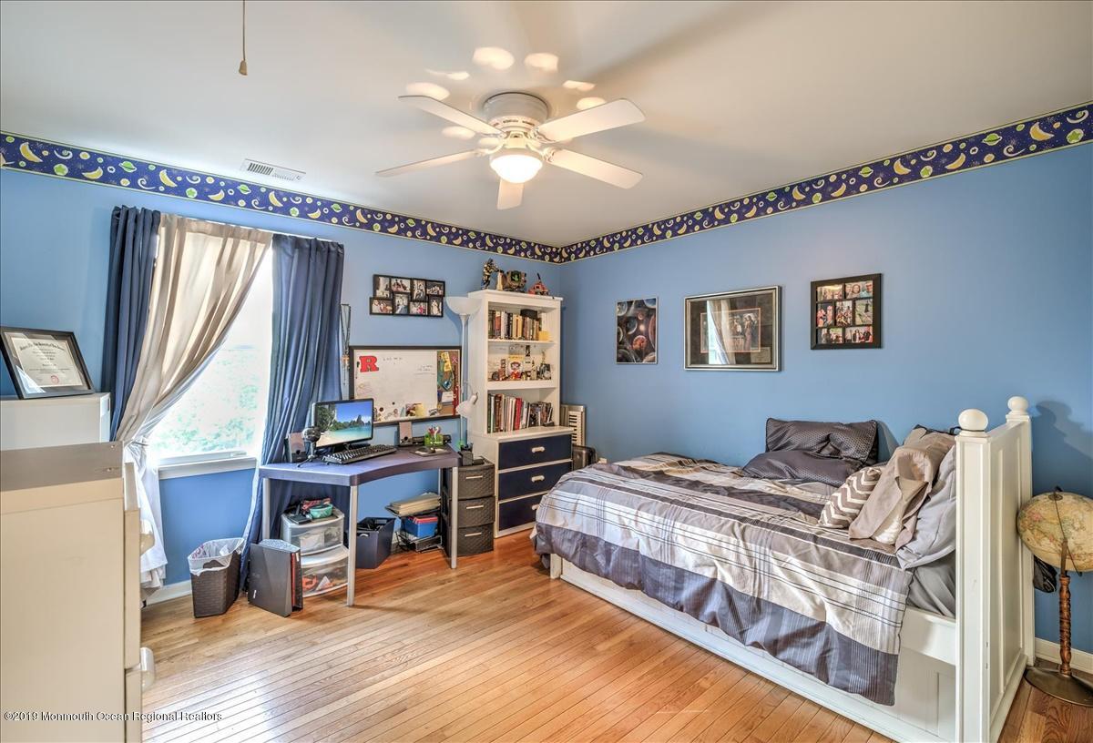16 Molly Pitcher Road Marlboro, NJ 07746 - Photo 24 of 36 BEDROOM