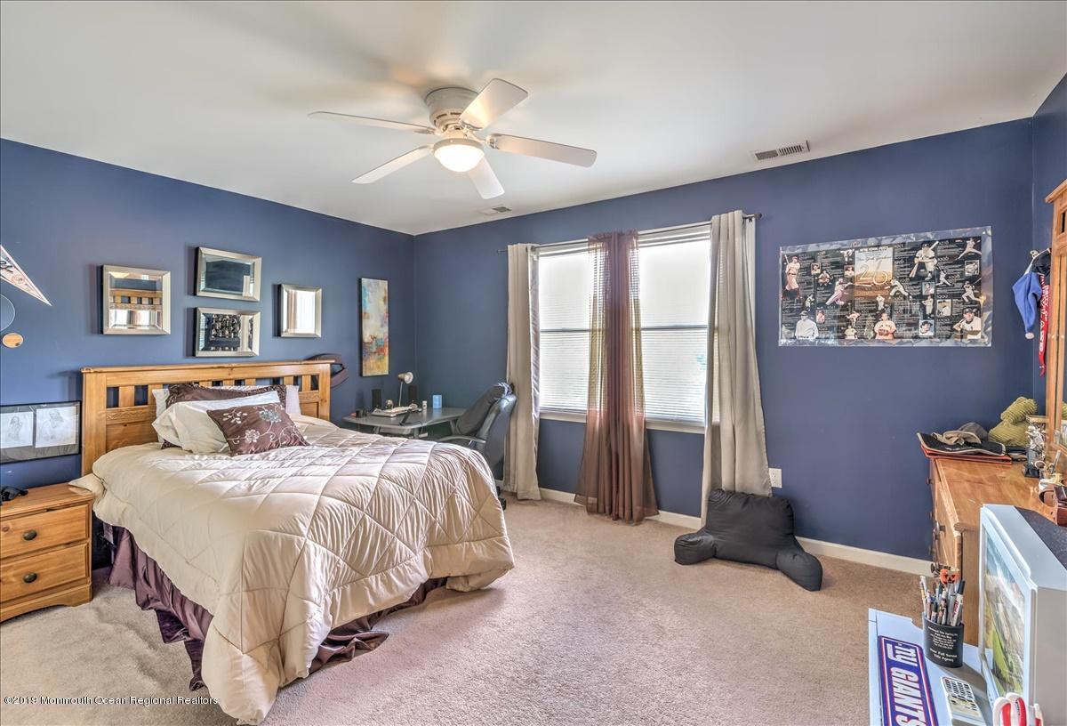 16 Molly Pitcher Road Marlboro, NJ 07746 - Photo 25 of 36 BEDROOM