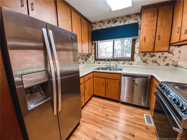 $1,250 | 207 Charmant Road, Lumberton, NC 28358