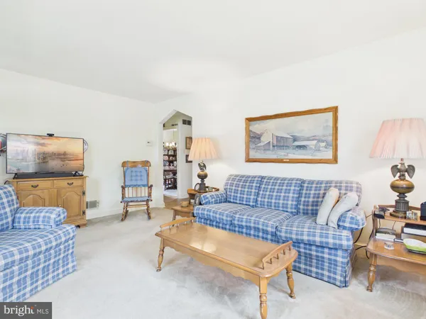 $250,000 | 227 North Williams Street, York, PA 17404