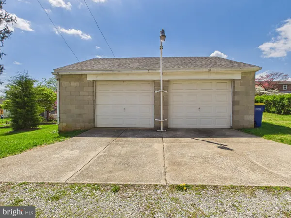 $250,000 | 227 North Williams Street, York, PA 17404