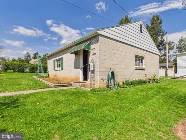 $250,000 | 227 North Williams Street, York, PA 17404
