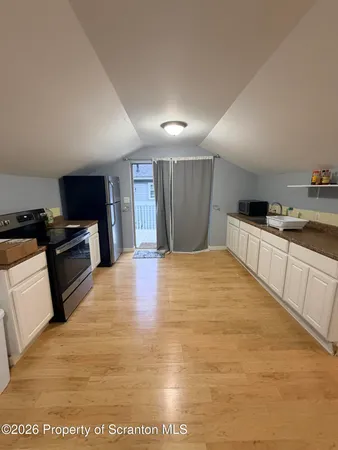 $1,050 | 535 Maple Street, Unit 2, Scranton, PA 18505