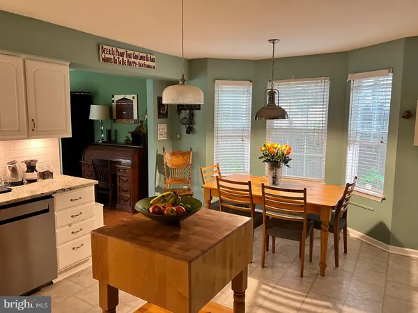 $3,750 | 1506 East Mermaid Lane, Wyndmoor, PA 19038