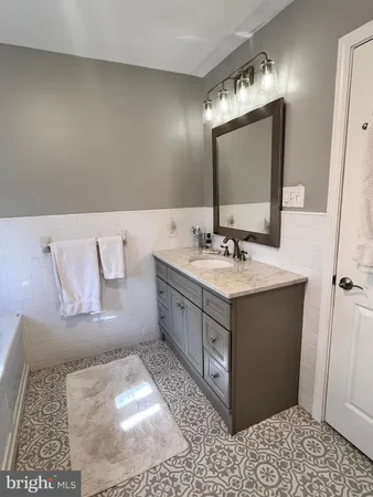 $3,750 | 1506 East Mermaid Lane, Wyndmoor, PA 19038