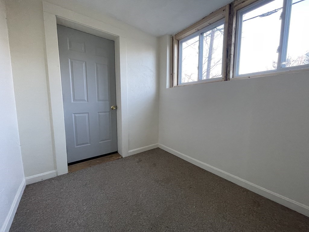 140 Leominster Road Sterling, MA 01564 - Photo 35 of 35 an empty room with windows
