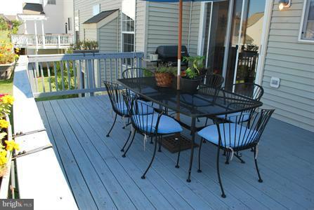 14303 Ashleigh Greene Road Boyds, MD 20841 - Photo 24 of 25 Exterior (Rear)