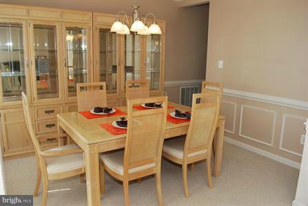 14303 Ashleigh Greene Road Boyds, MD 20841 - Photo 6 of 25 Dining Room