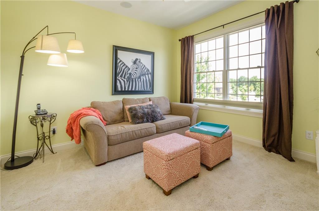 2063 Finchley Road Carmel, IN 46032 - Photo 21 of 24 Gallery Image 21