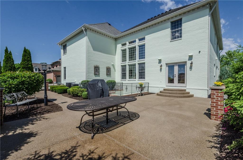 2063 Finchley Road Carmel, IN 46032 - Photo 24 of 24 Gallery Image 24