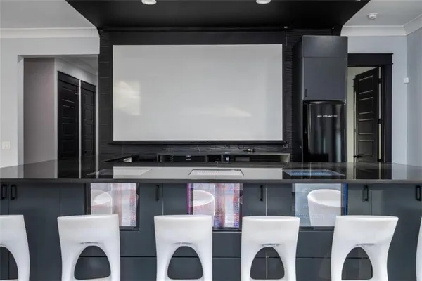 $1,625,000 | 2804 Skyland Drive Northeast, Brookhaven, GA 30341