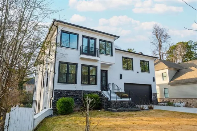 $1,749,000 | 2804 Skyland Drive Northeast, Brookhaven, GA 30319