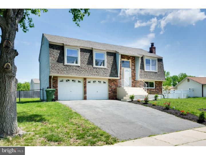 9 Wyndmere Road Evesham, NJ 08053 - Photo 3 of 23