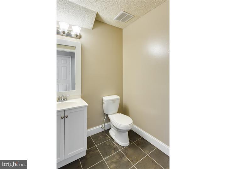 9 Wyndmere Road Evesham, NJ 08053 - Photo 7 of 23