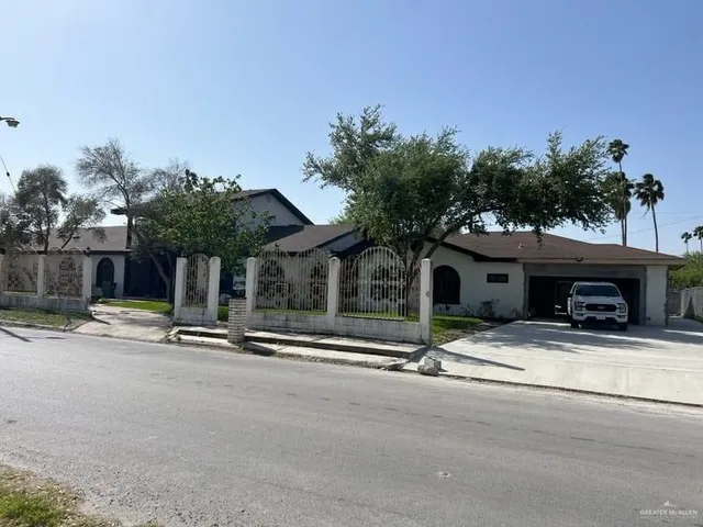 a view of house with outdoor space and porch