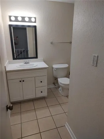 $1,400 | 845 Lafayette Street, Mandeville, LA 70448