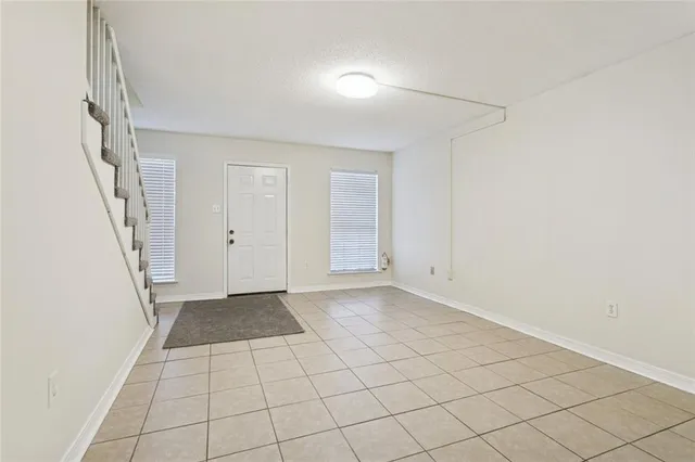 $1,400 | 845 Lafayette Street, Mandeville, LA 70448