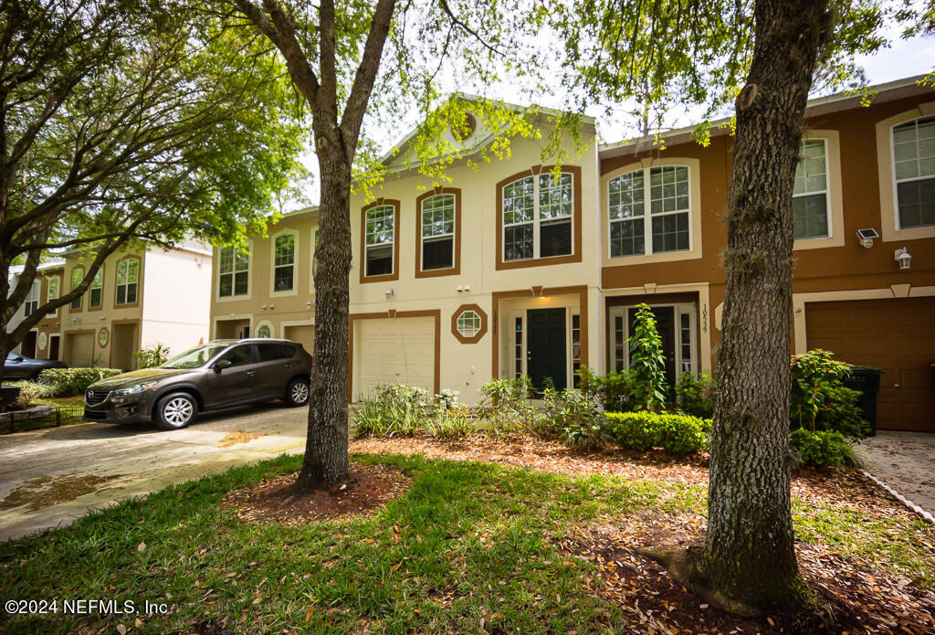 10535 Autumn Trace Road Jacksonville, FL 32257 - Photo 5 of 47 Front View 2